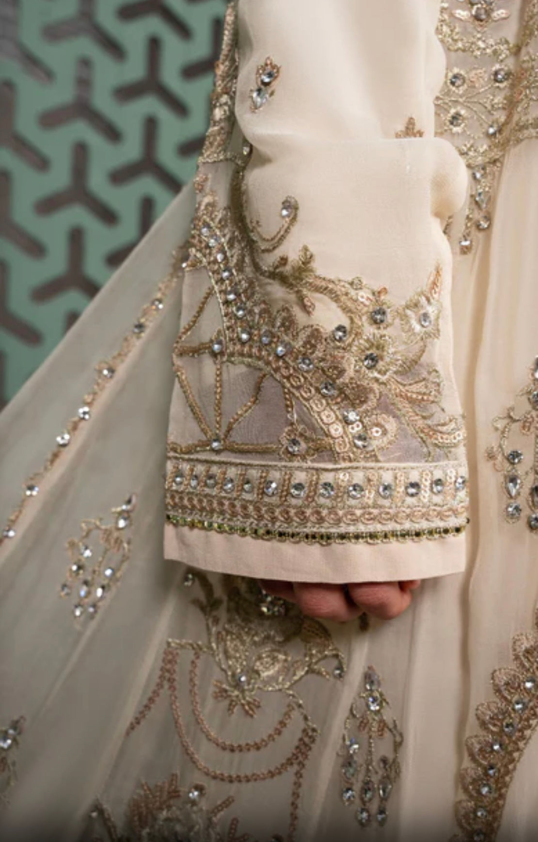 Malhar white